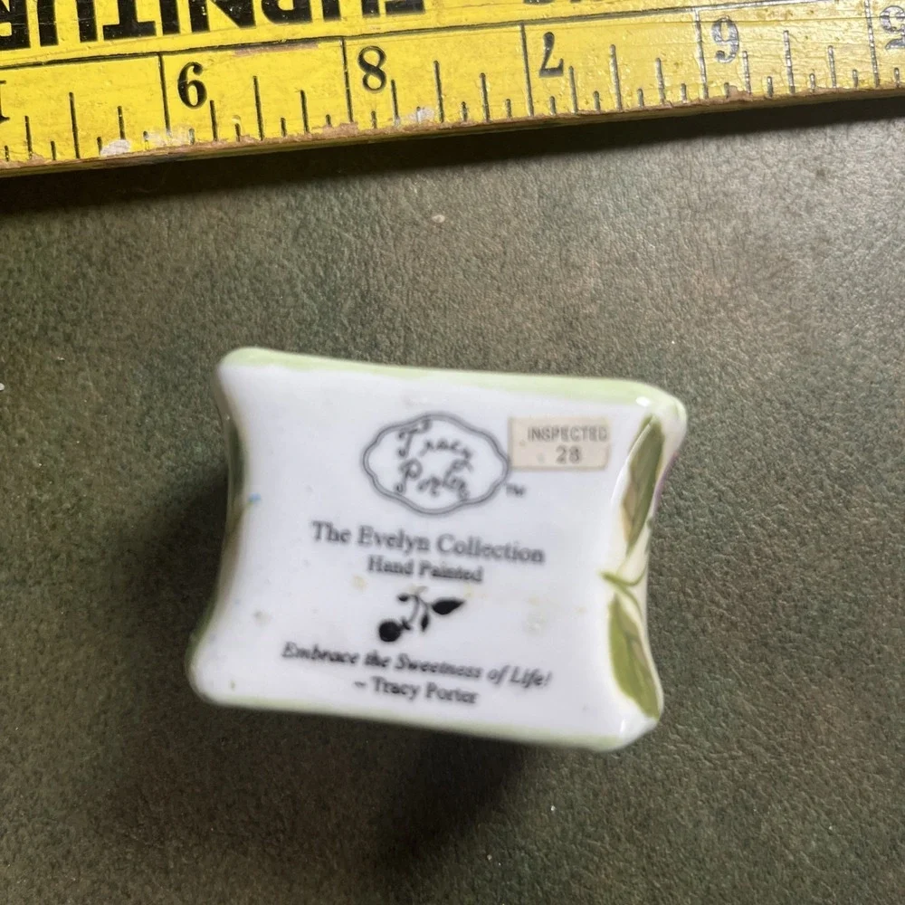 Tracy Porter The Evelyn Collection 6 Hand Painted Ceramic Napkin Rings Floral